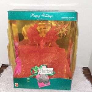 Barbie Holiday Christmas 1990 Happy Holiday Barbie SEE PICTURES